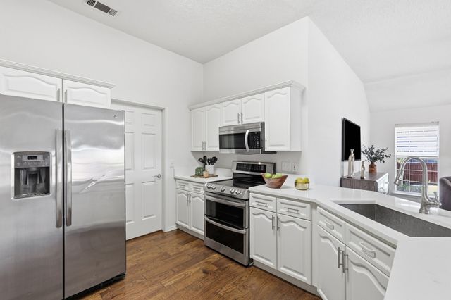 7641 King Arthur Road, Frisco, TX 75035