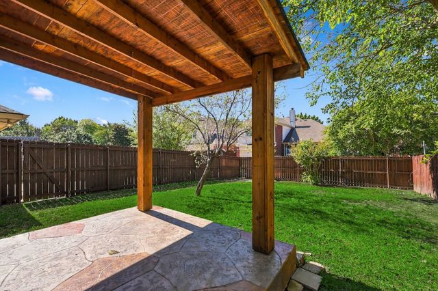 7641 King Arthur Road, Frisco, TX 75035