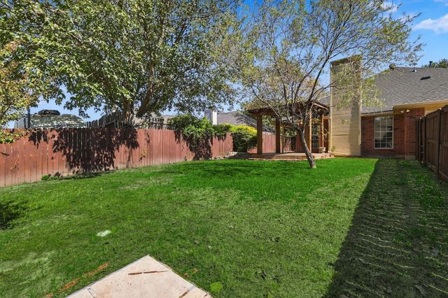 7641 King Arthur Road, Frisco, TX 75035