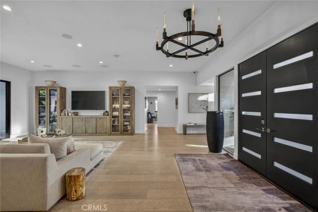 17 Monarch Bay, Dana Point, CA 92629