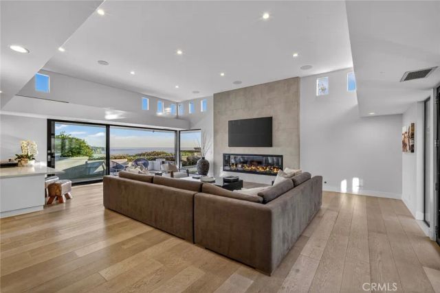 17 Monarch Bay, Dana Point, CA 92629