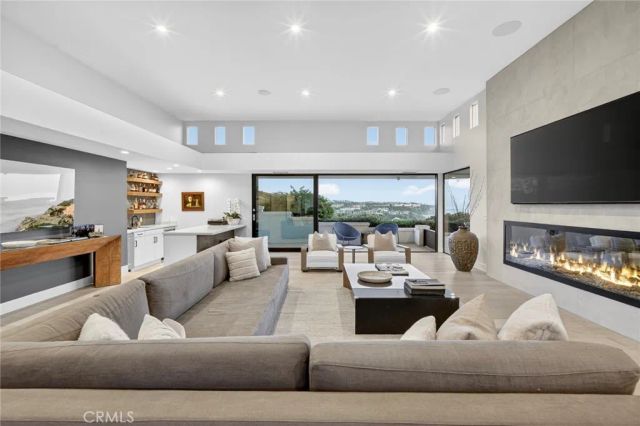 17 Monarch Bay, Dana Point, CA 92629