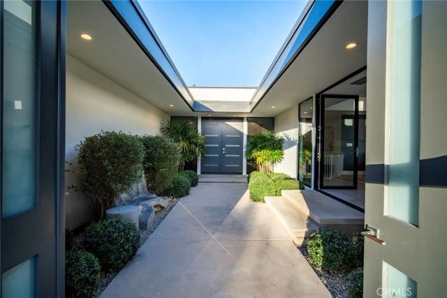 17 Monarch Bay, Dana Point, CA 92629