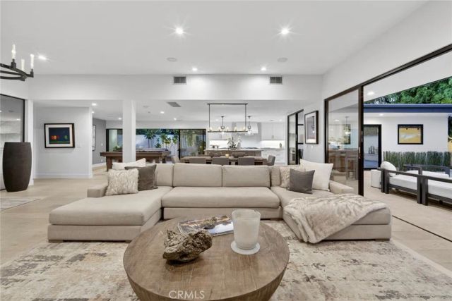 17 Monarch Bay, Dana Point, CA 92629