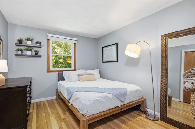 82 12th Ave, Brockton, MA 02302