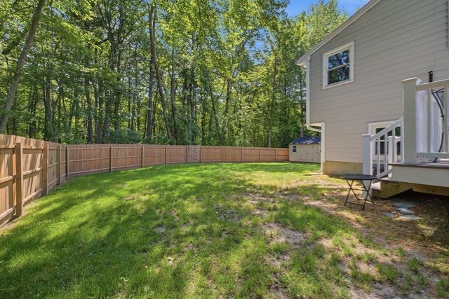 82 12th Ave, Brockton, MA 02302
