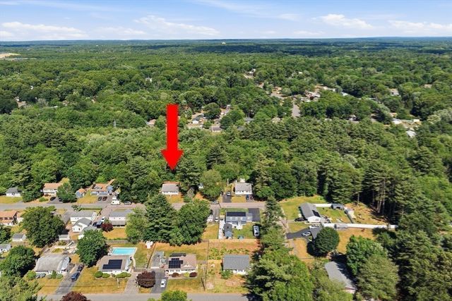 82 12th Ave, Brockton, MA 02302