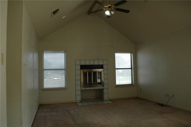 600 San Mario Court, College Station, TX 77845