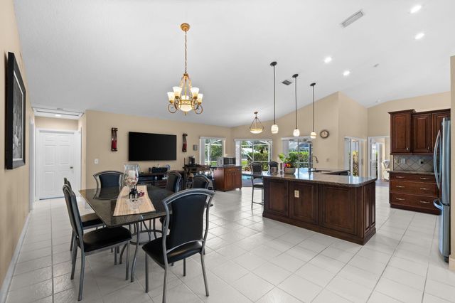 3919 NW 57th Street, Coconut Creek, FL 33073