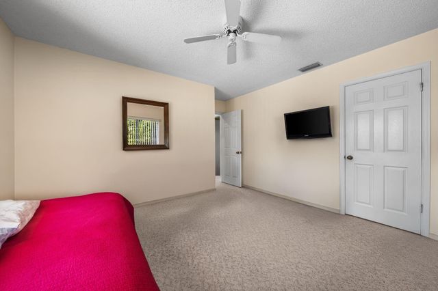 3919 NW 57th Street, Coconut Creek, FL 33073