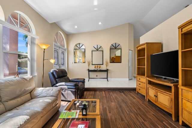 3919 NW 57th Street, Coconut Creek, FL 33073