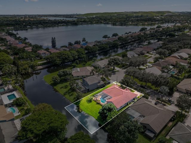 3919 NW 57th Street, Coconut Creek, FL 33073