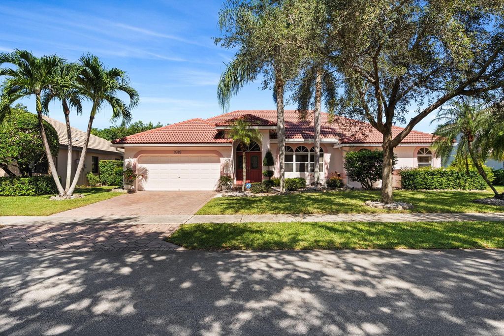 3919 NW 57th Street, Coconut Creek, FL 33073