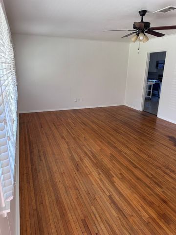 5428 Durham Avenue, Fort Worth, TX 76114