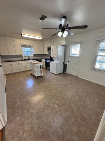 5428 Durham Avenue, Fort Worth, TX 76114