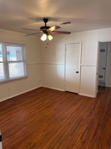 5428 Durham Avenue, Fort Worth, TX 76114