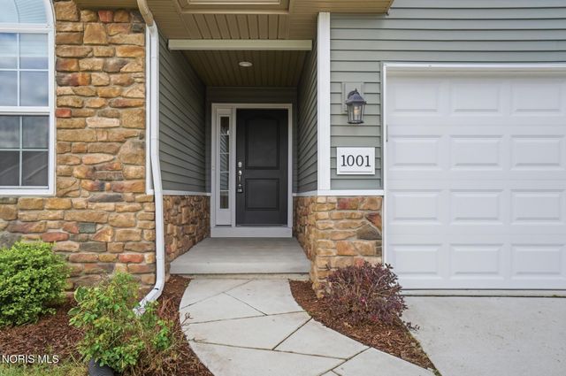 1001 Plum Grove Lane, Toledo, OH 43615
