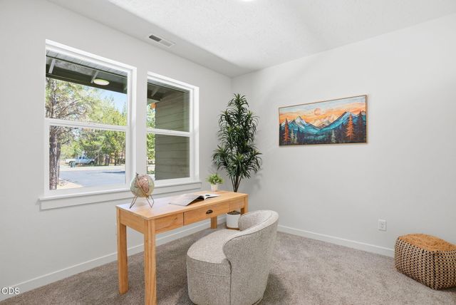 55827 Wood Duck Drive, Bend, OR 97707