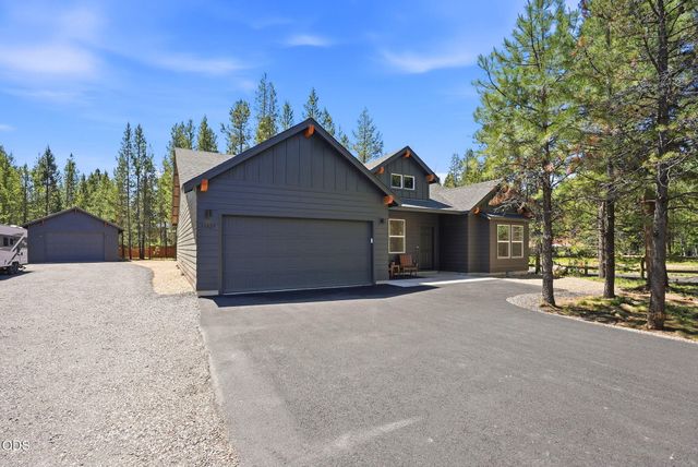 55827 Wood Duck Drive, Bend, OR 97707
