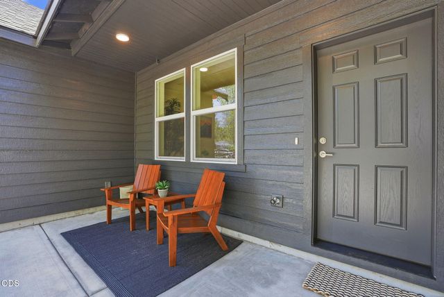 55827 Wood Duck Drive, Bend, OR 97707