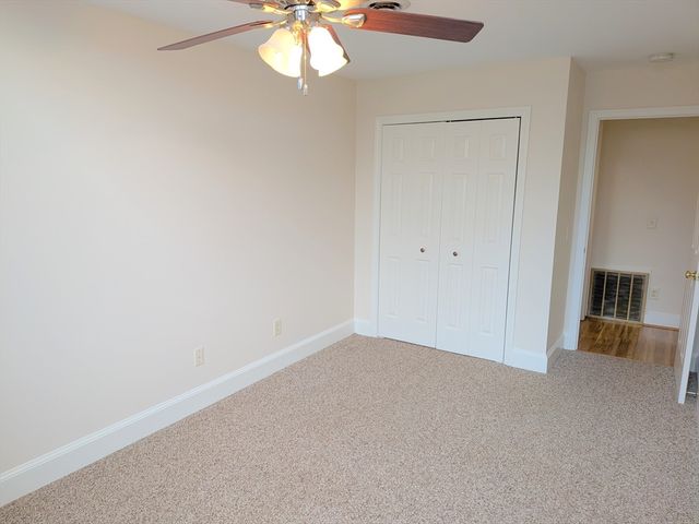 366 Thacher St 6, Attleboro, MA 02703