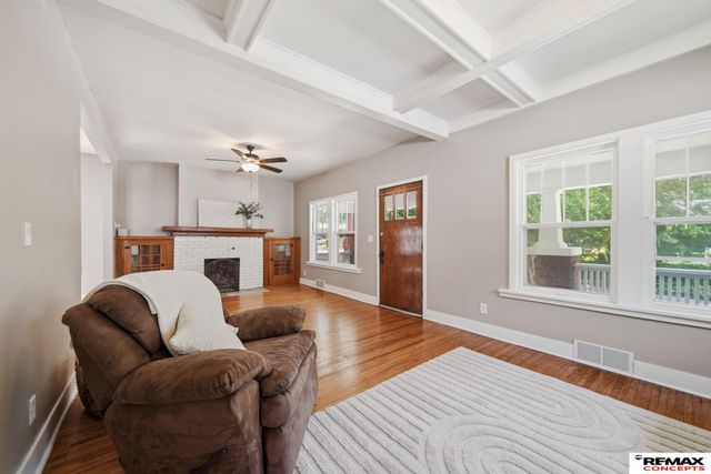1730 S 22nd Street, Lincoln, NE 68502