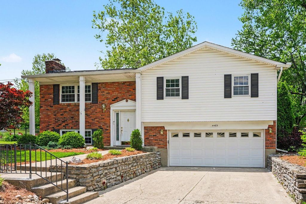 4483 Woodtrail Lane, Colerain Twp, OH 45251