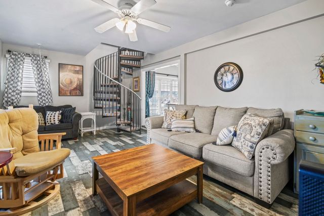 6001-6005 South Kings Hwy., Myrtle Beach, SC 29588