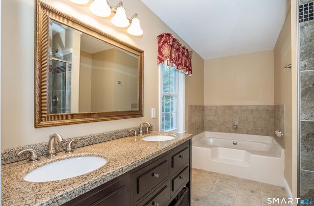 20 Cider Mill Heights, Granby, CT 06060