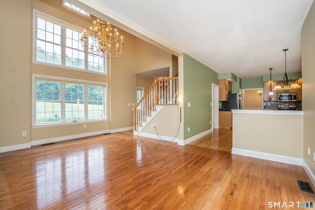 20 Cider Mill Heights, Granby, CT 06060