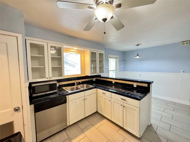 3710 Hollywood Ave, Austin, TX 78722
