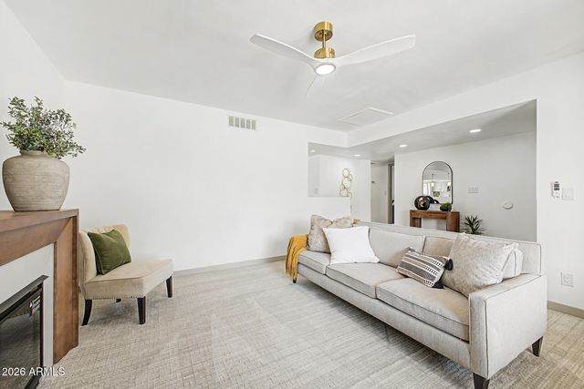 6426 S WILSON Street, Tempe, AZ 85283