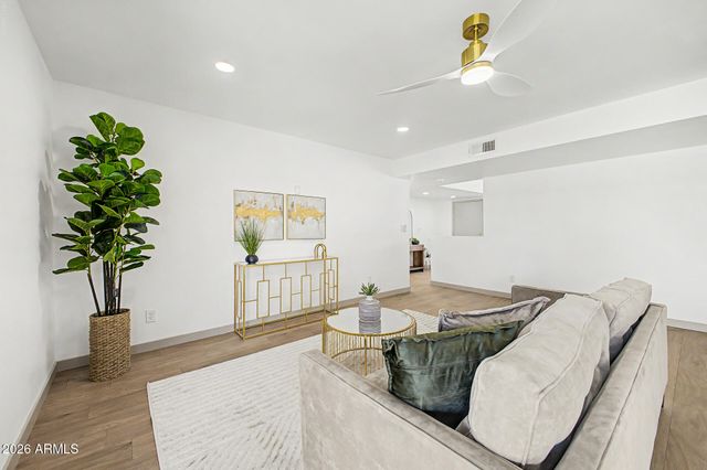 6426 S WILSON Street, Tempe, AZ 85283