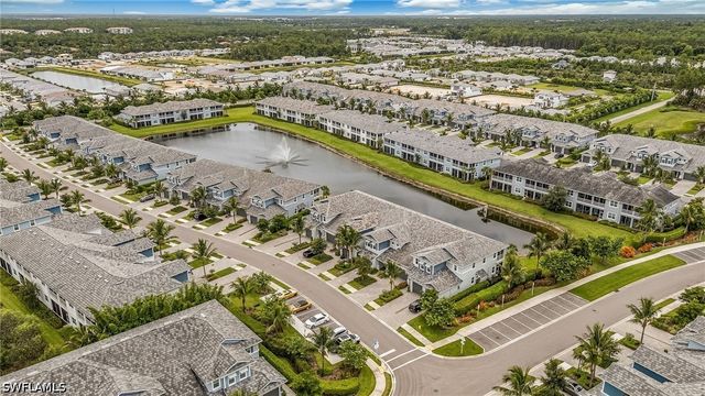2647 Seychelles CIR 2206, Naples, FL 34112