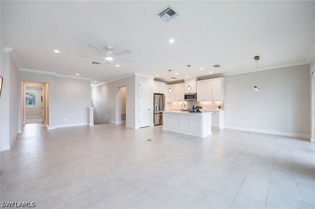 2647 Seychelles CIR 2206, Naples, FL 34112