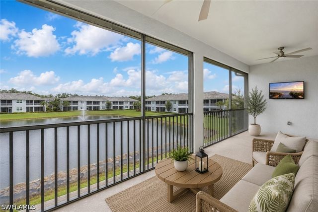 2647 Seychelles CIR 2206, Naples, FL 34112