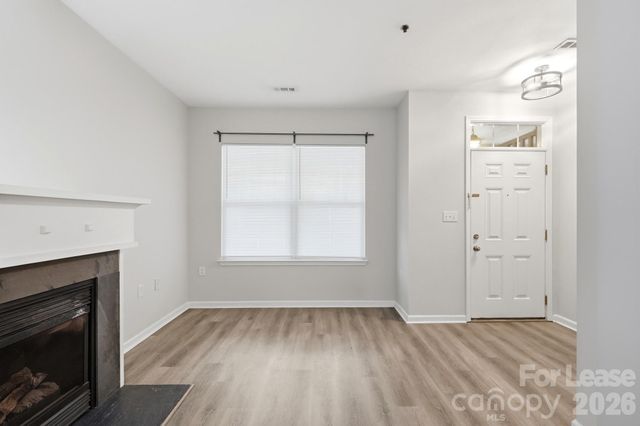 614 E 9th Street, Charlotte, NC 28202