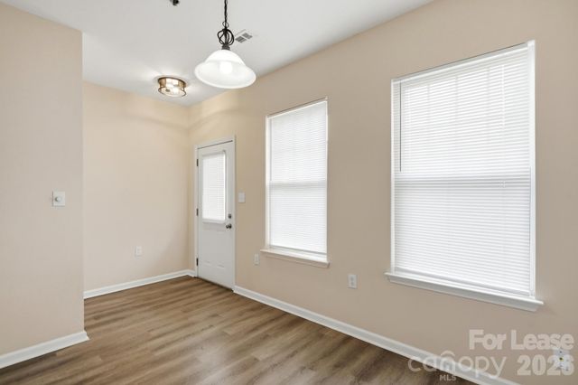 614 E 9th Street, Charlotte, NC 28202