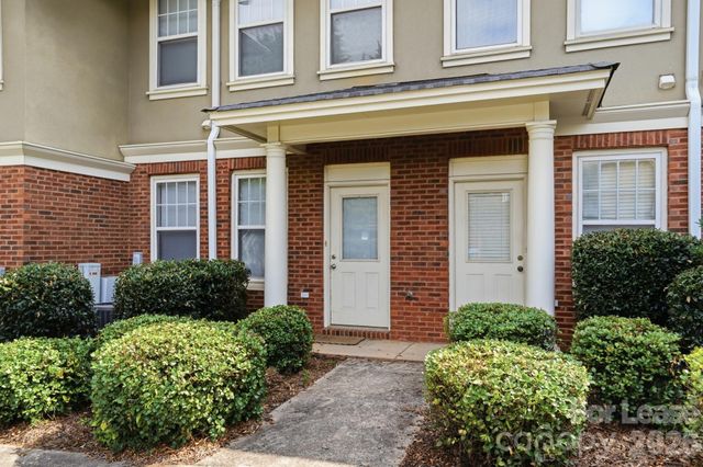614 E 9th Street, Charlotte, NC 28202