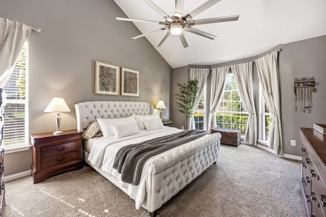 144 Oxford Drive, Heath, TX 75032