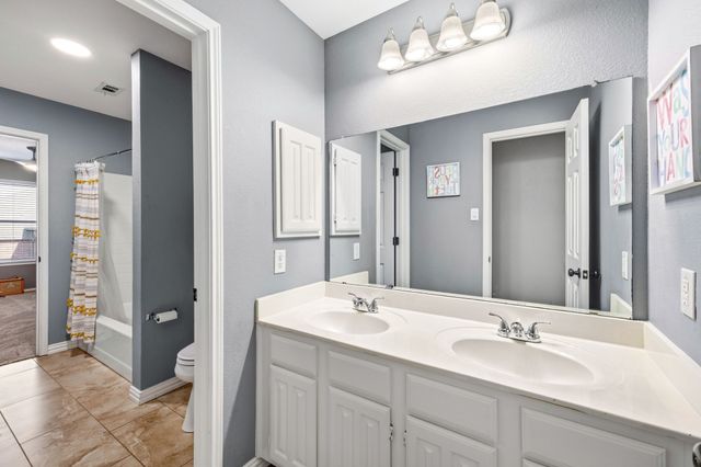 144 Oxford Drive, Heath, TX 75032