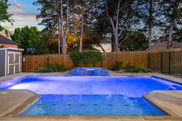 144 Oxford Drive, Heath, TX 75032