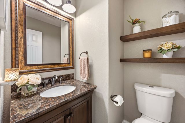 144 Oxford Drive, Heath, TX 75032