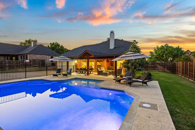 144 Oxford Drive, Heath, TX 75032