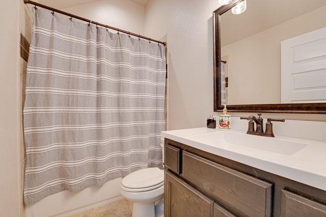 112 Mescalero, Liberty Hill, TX 78642