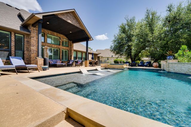 112 Mescalero, Liberty Hill, TX 78642