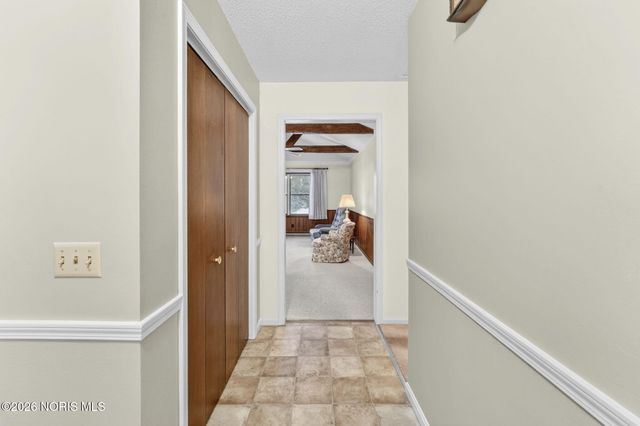 808 N Wintergarden Road, Bowling Green, OH 43402