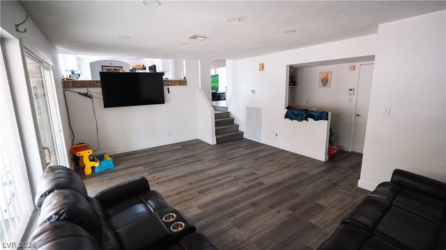 3549 East Reno Avenue, Las Vegas, NV 89120