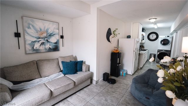 3549 East Reno Avenue, Las Vegas, NV 89120
