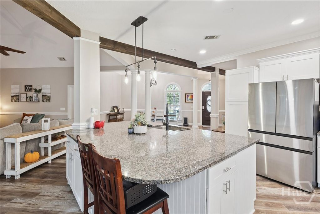 Image 18 of property listing at 39 Maxwell Court, Richmond Hill, GA 31324